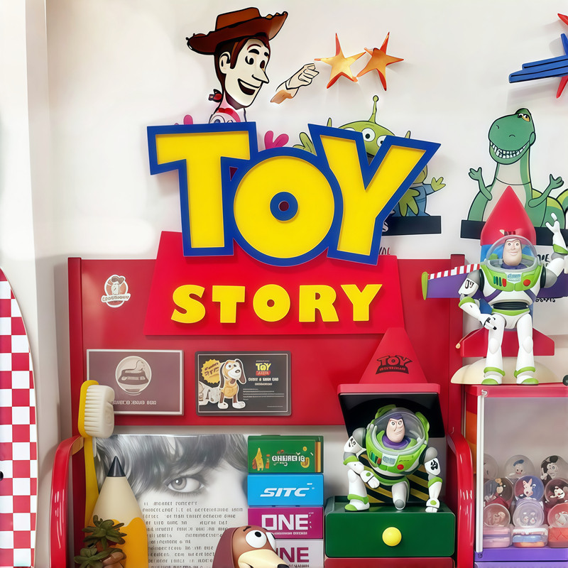 Home Decor Online - Insegna 3D con Logo di TOY